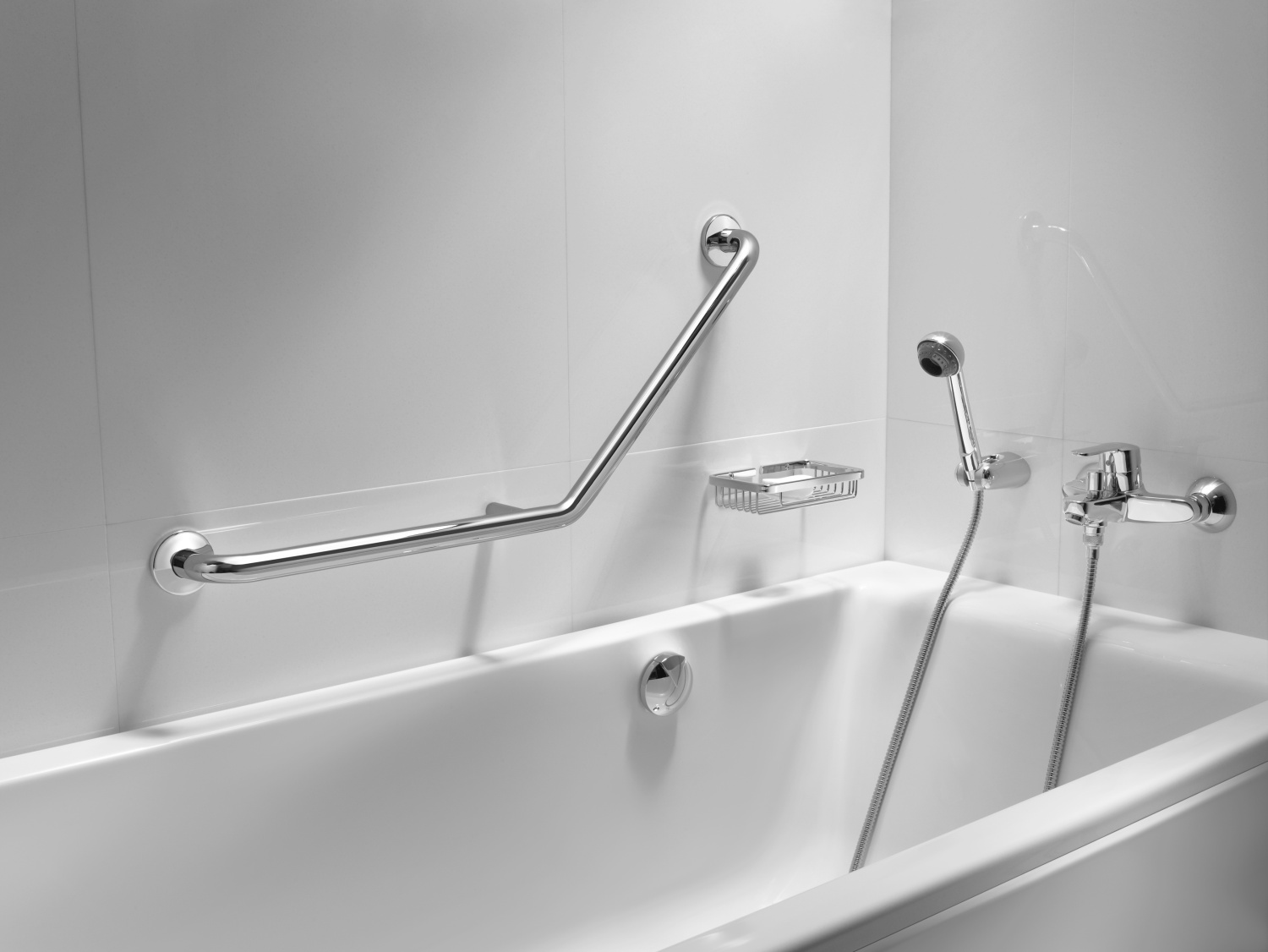 f0786941-6998-11e8-8127-001e67b00540_0d7454f6-1c1f-11f0-ae09-00155d32830e.resize1